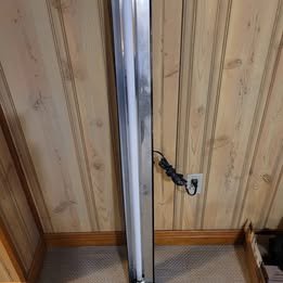 48″ Fluorescent Light